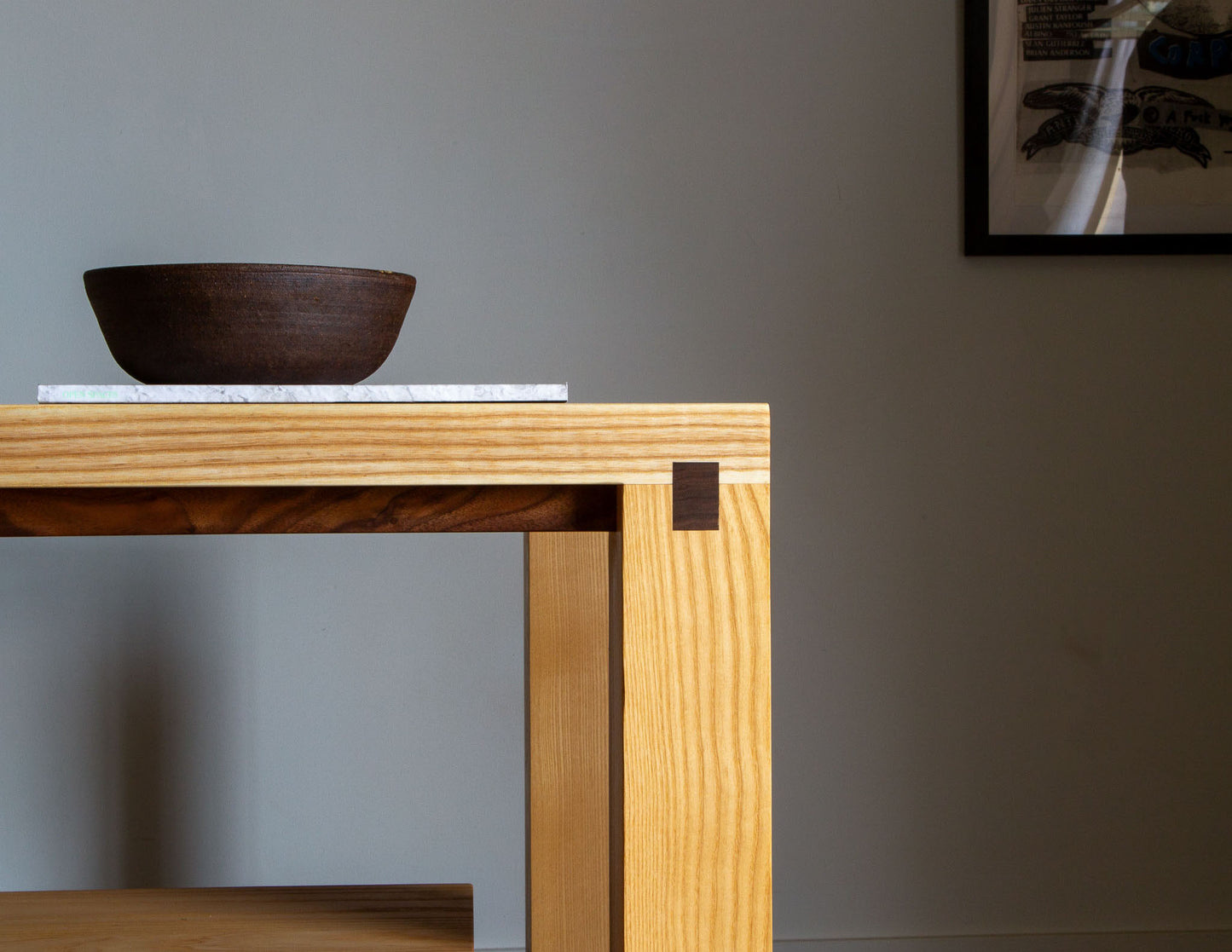 Note Dining Table