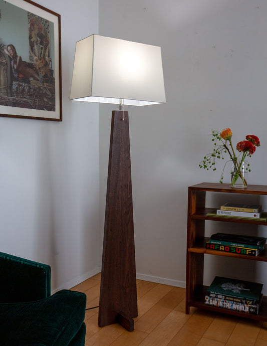 Pas Floor Lamp